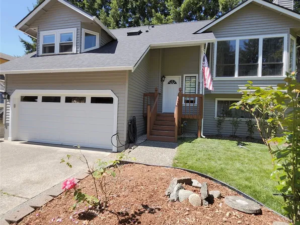 8123 Stirrup Court NW, Bremerton, WA 98311