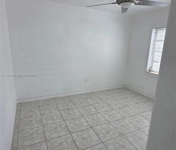 2114 Biarritz Dr #2 — Photo 12