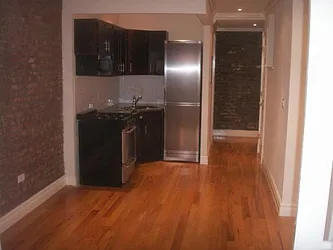 Rented by Icon Realty Management