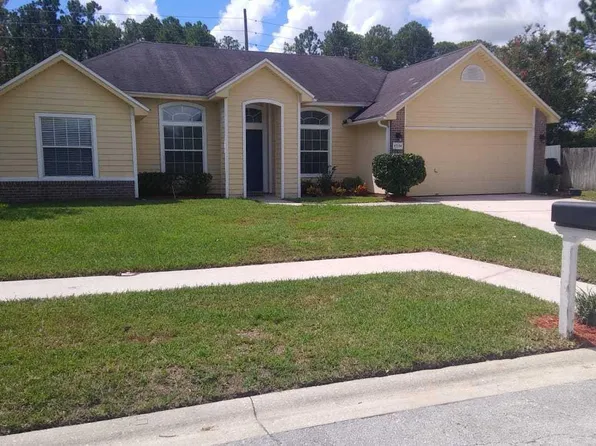 709 Southern Belle Dr W, Saint Johns, FL 32259