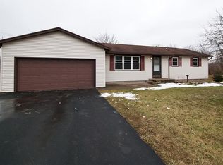 5 McNair Dr, Rochester, NY 14624