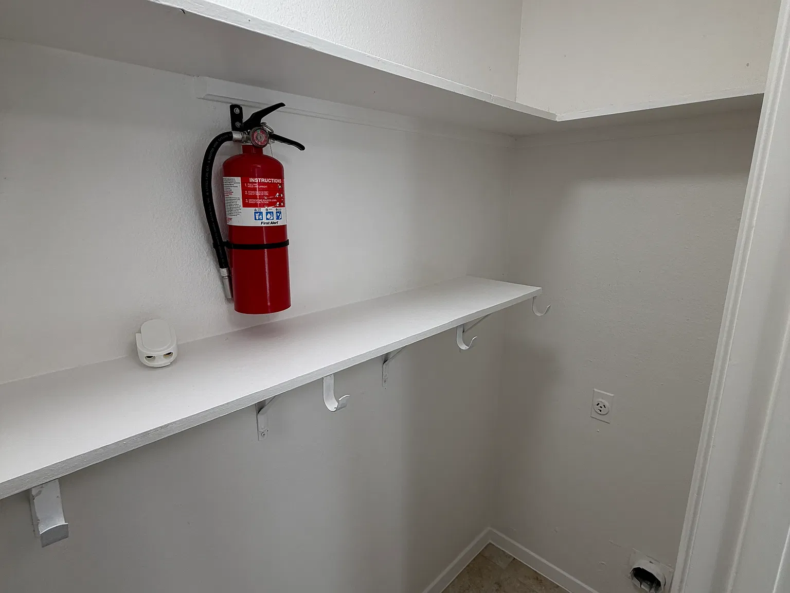2 bed, 800 sqft, $1,400 — Photo 4