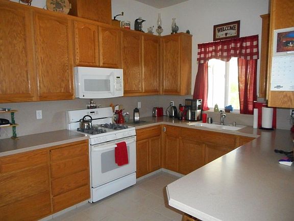 3rd image of 6508 Catkin Ct