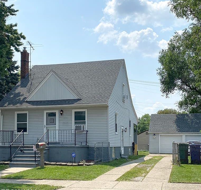 1st image of 1055 Park Ave