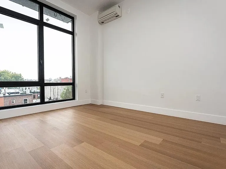 420 Gates Ave #55 — Photo 11