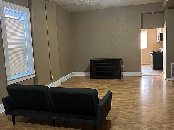 4th image of 3116 Miami St #3116A