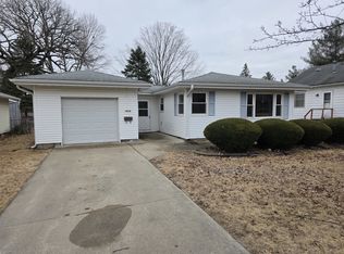 1804 Avenue K, Sterling, IL 61081