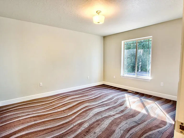 2951 E Fairview Loop — Photo 4