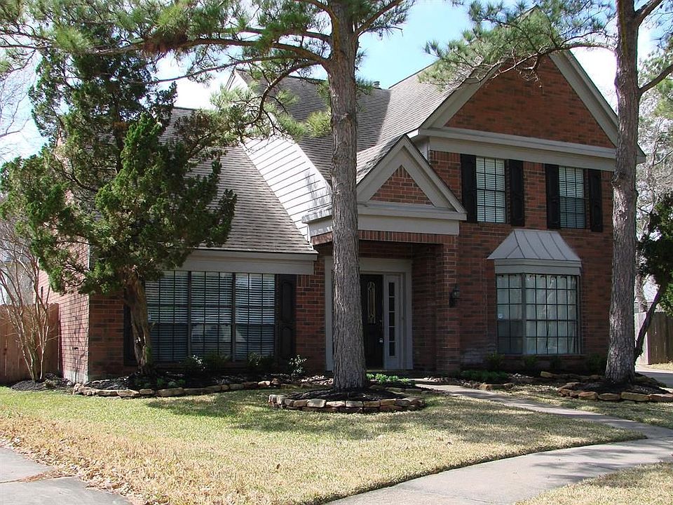 1st image of 462 Everington Dr