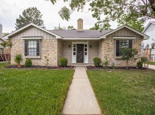 21731 Meadowhill Dr, Spring, TX 77388