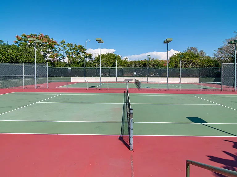 8746 Villa La Jolla Dr #53 — Photo 35