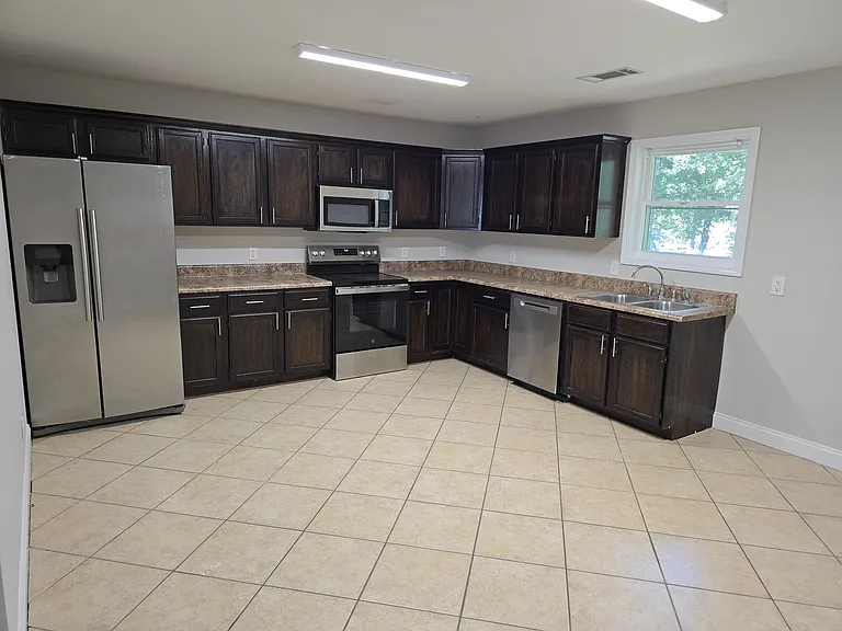 3092 Scenic Hwy S #1 — Photo 2