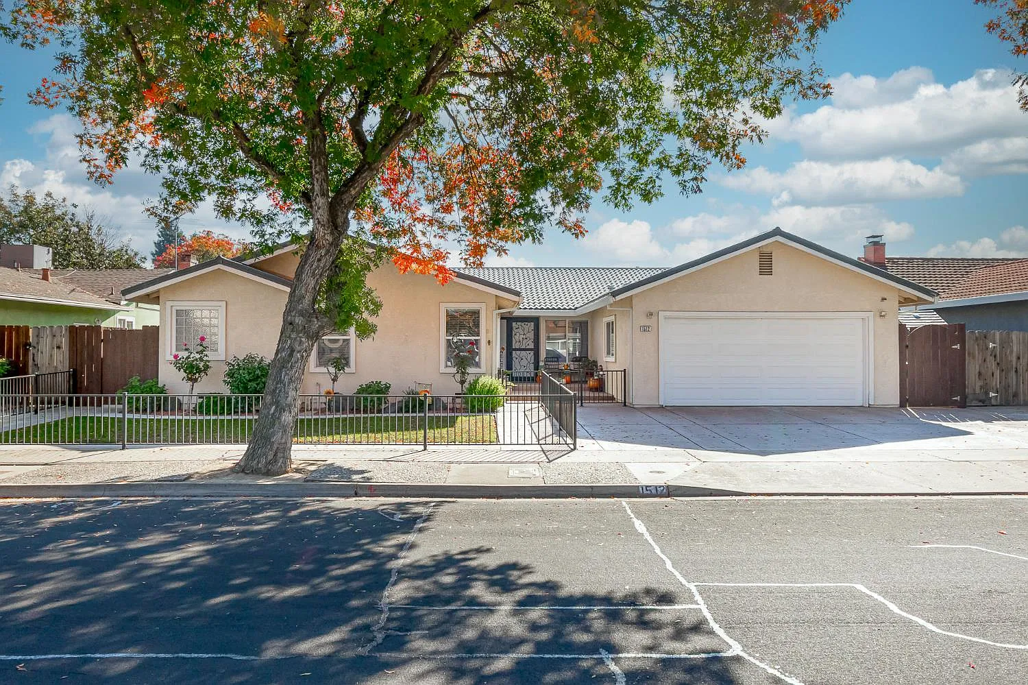 1512 Kruger Dr photo 1