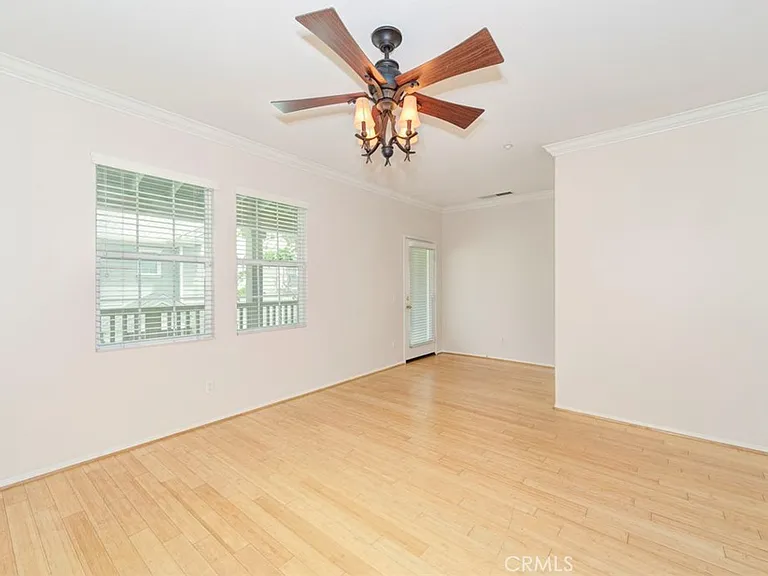 7 Chilmark St — Photo 14