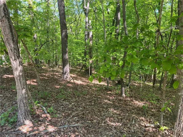 804 Laurel Dr, Westminster, SC 29693