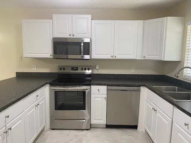 2314 Fern Palm Dr #2314 — Photo 12