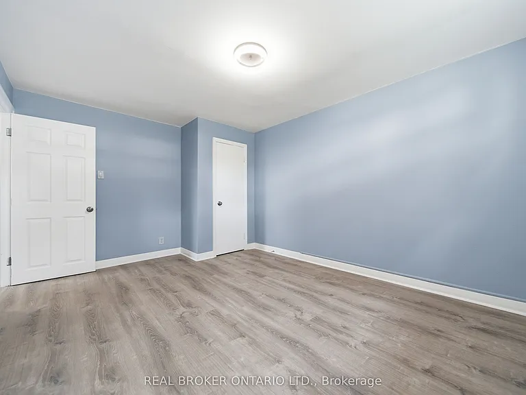 293 Highland Rd E #C — Photo 5