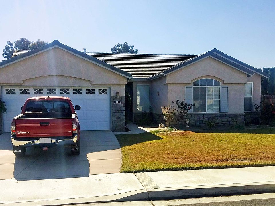 1st image of 1083 W Pebble Dr