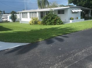 40 Paradise Lake Dr, Lake Placid, FL 33852
