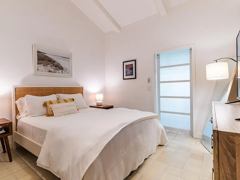 Estrella De Mar Ct — Photo 14