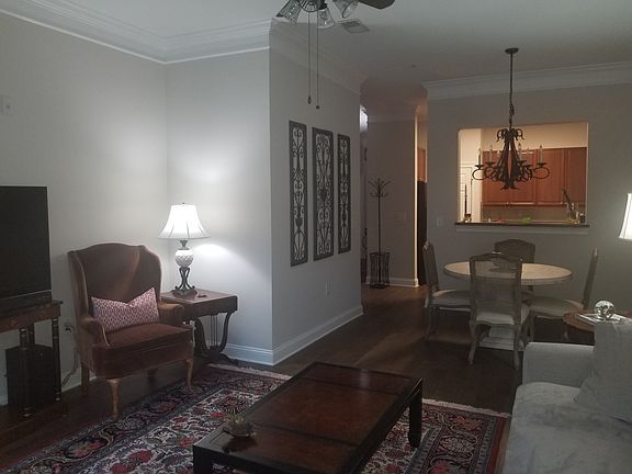 2nd image of 5415 Northland Dr NE #102