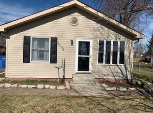 2005 Sandy Creek Rd, Monroe, MI 48162