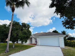3485 SW Europe Street, Port Saint Lucie, FL 34953
