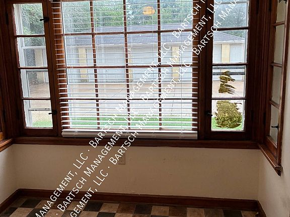 4th image of 8417 W Center St #1