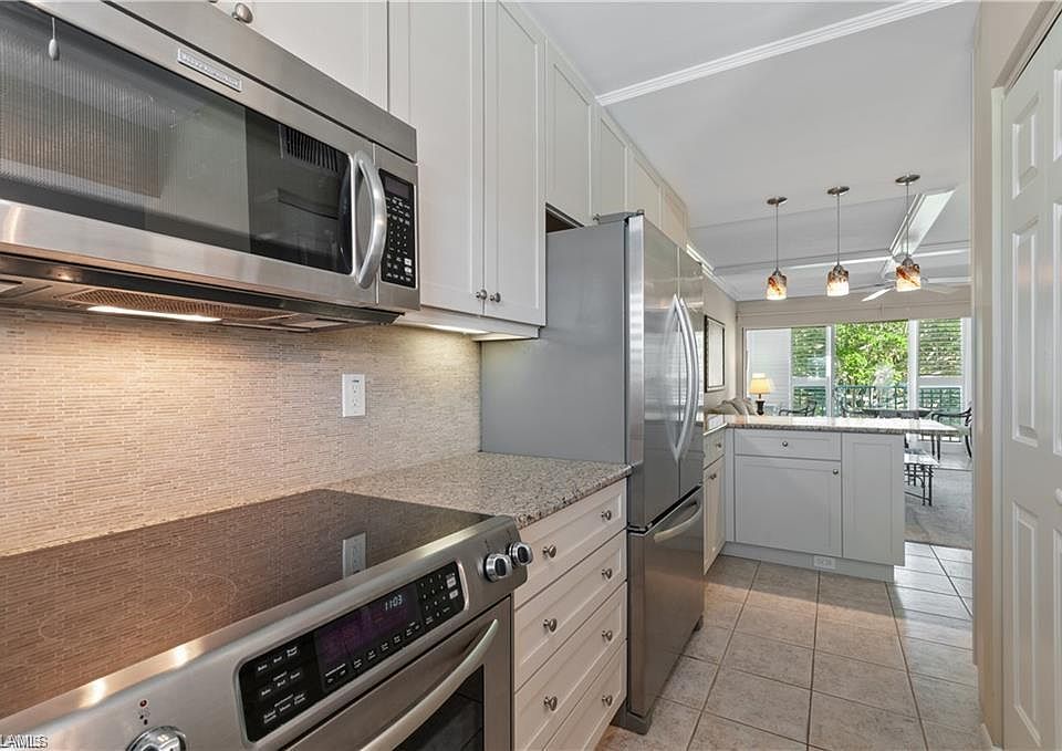 1st image of 490 Broad AVE S #H490