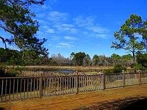 6621 Fox Lake Dr, Panama City, FL 32404