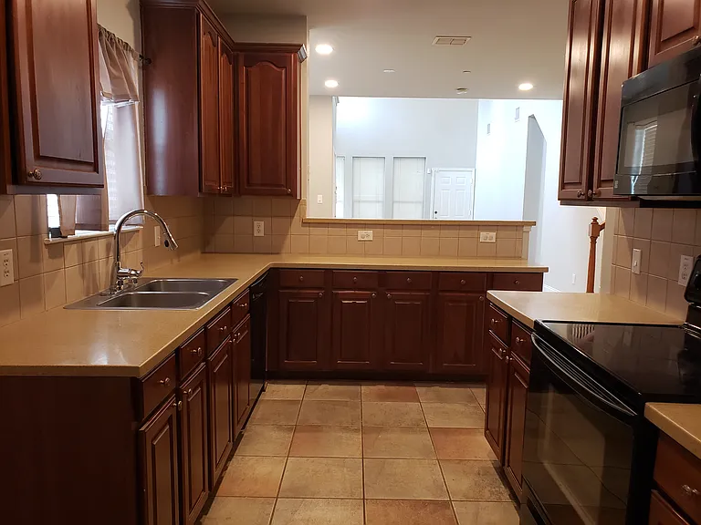 2973 Saint Andrews Dr — Photo 29