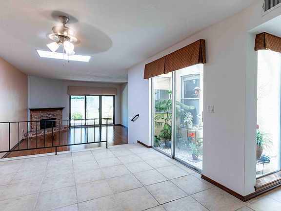 3rd image of 5109 La Fiesta Dr NE