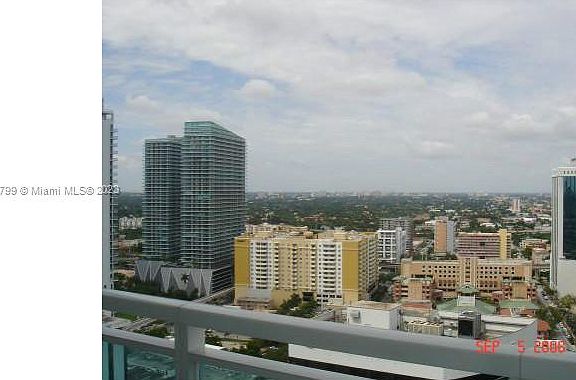 5th image of 950 Brickell Bay Dr APT 2600