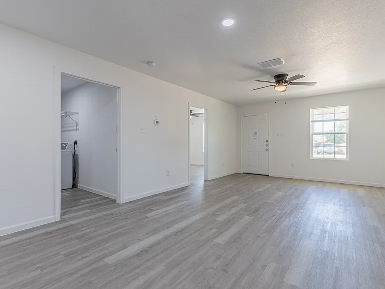 1010 County Road 4516 #1008 — Photo 12