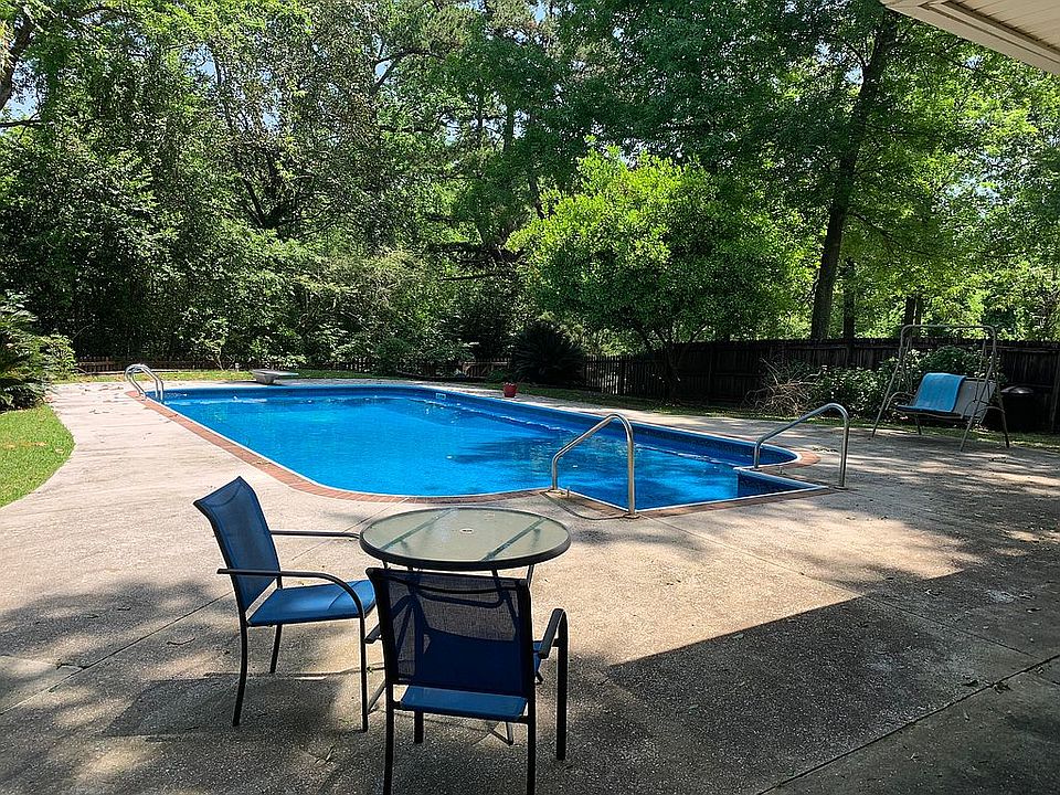 Establish back yard and Pool