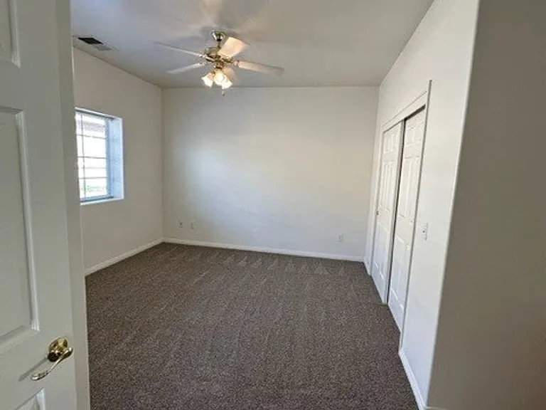 718 Orchid Dr — Photo 21