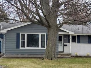 1116 Briarwood Ct, Port Huron, MI