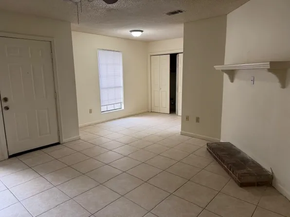16011 Nehru Ave #A, Baton Rouge, LA 70816