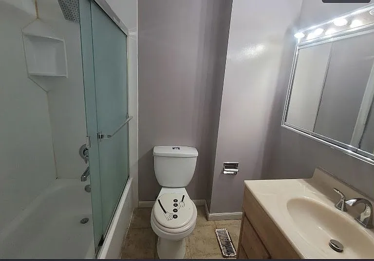189 Robert Ct #C — Photo 7