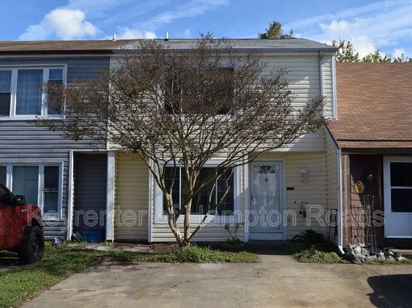 261 Thalia Trace Dr, Virginia Beach, VA 23452