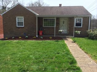 166 Rosewood Dr, Pittsburgh, PA
