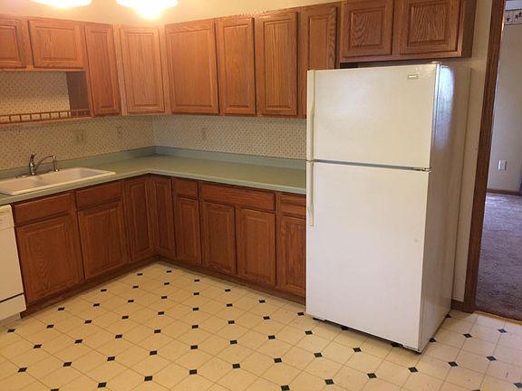 5th image of 1389 Arcadia Dr