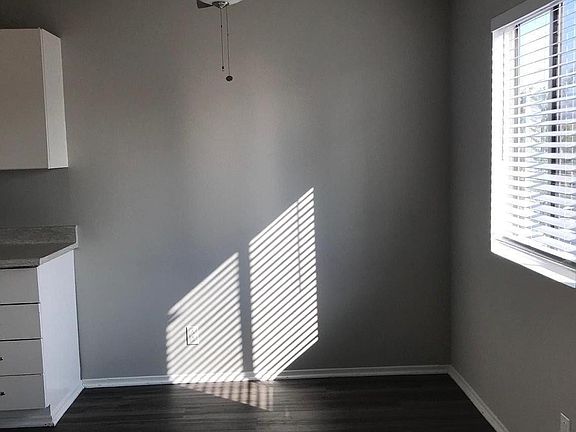 4th image of 4550 Overland Ave APT 220