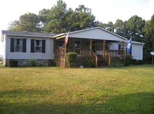 2169 Angel Pl, Huddleston, VA 24104