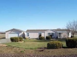 61 Cody Ln, Sunnyside, WA 98944