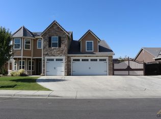 5812 Biddeford St, Bakersfield, CA 93313