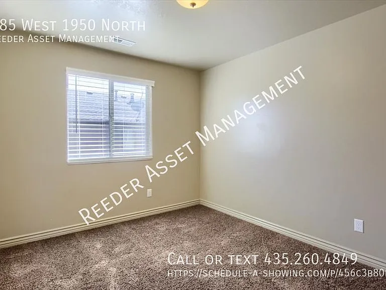 285 W 1950 N — Photo 19