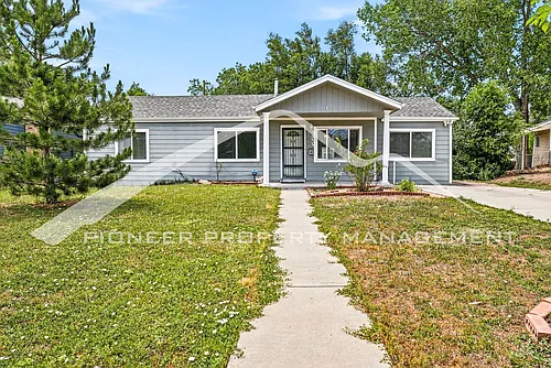2733 S Glencoe St Photo 1