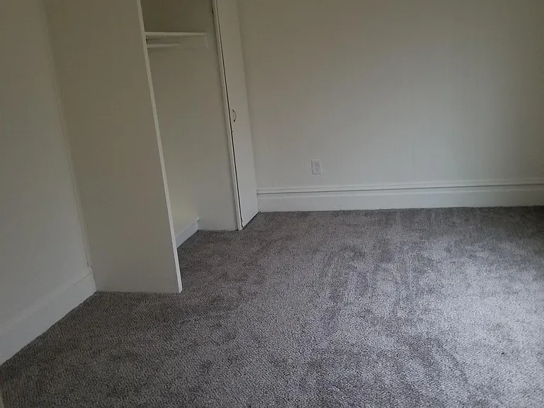 10 N Touchet St #1 — Photo 7