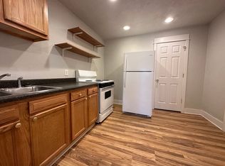 1336 Portage St #27, Kalamazoo, MI 49001